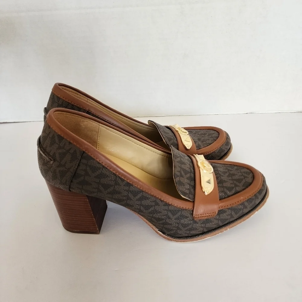 Michael Kors “Jackie” Monogram Canvas & Leather Block-Heel Loafer Size 7.5 M